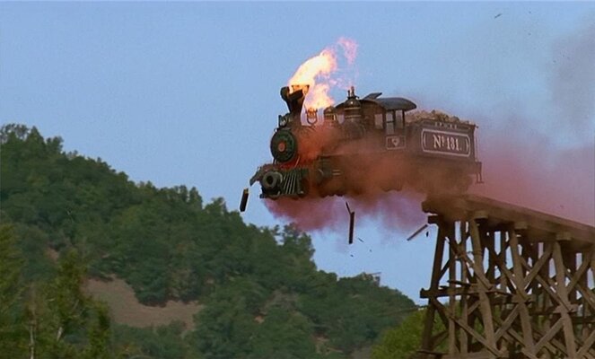 TRAIN OFF THE RAILS.jpg